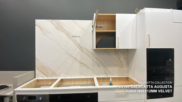 CV101 Calacatta Augusta 3200X1600X12MM БАРХАТ